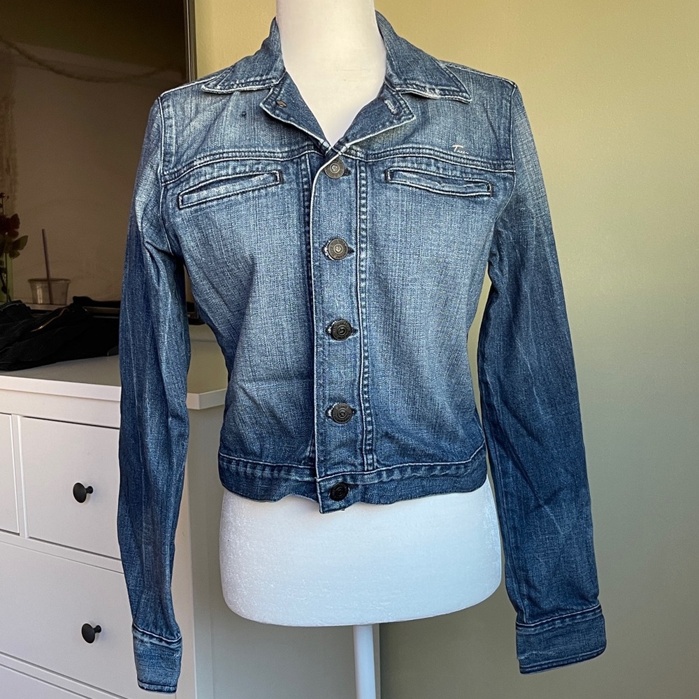 True Religion Women’s Bristol Fitted Jean Jacket